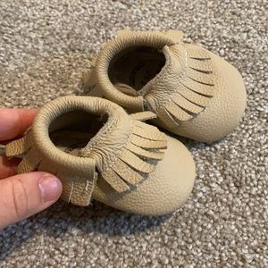 BirdRock baby moccasin